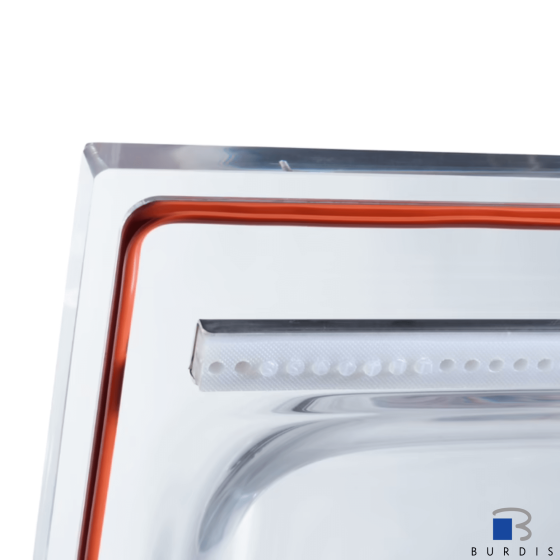 Vacuum packing machine on wheels